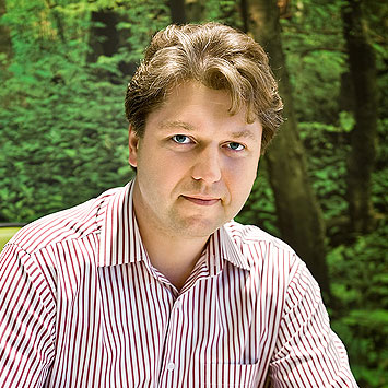 Piotr Uzar